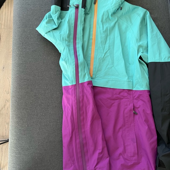 Women’s Burton [ak] GORE-TEX 2L Kimmy Anorak Small - Picture 3 of 8